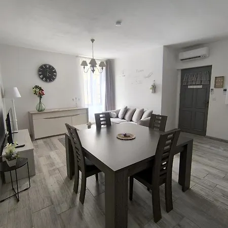 Le Romarin Classe 3 Etoiles Appartement Riez