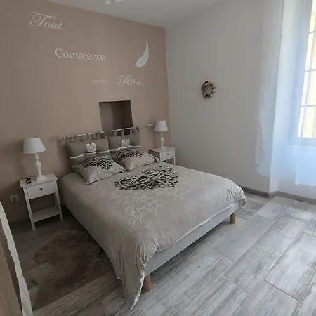 Apartment Le Romarin Classe 3 Etoiles